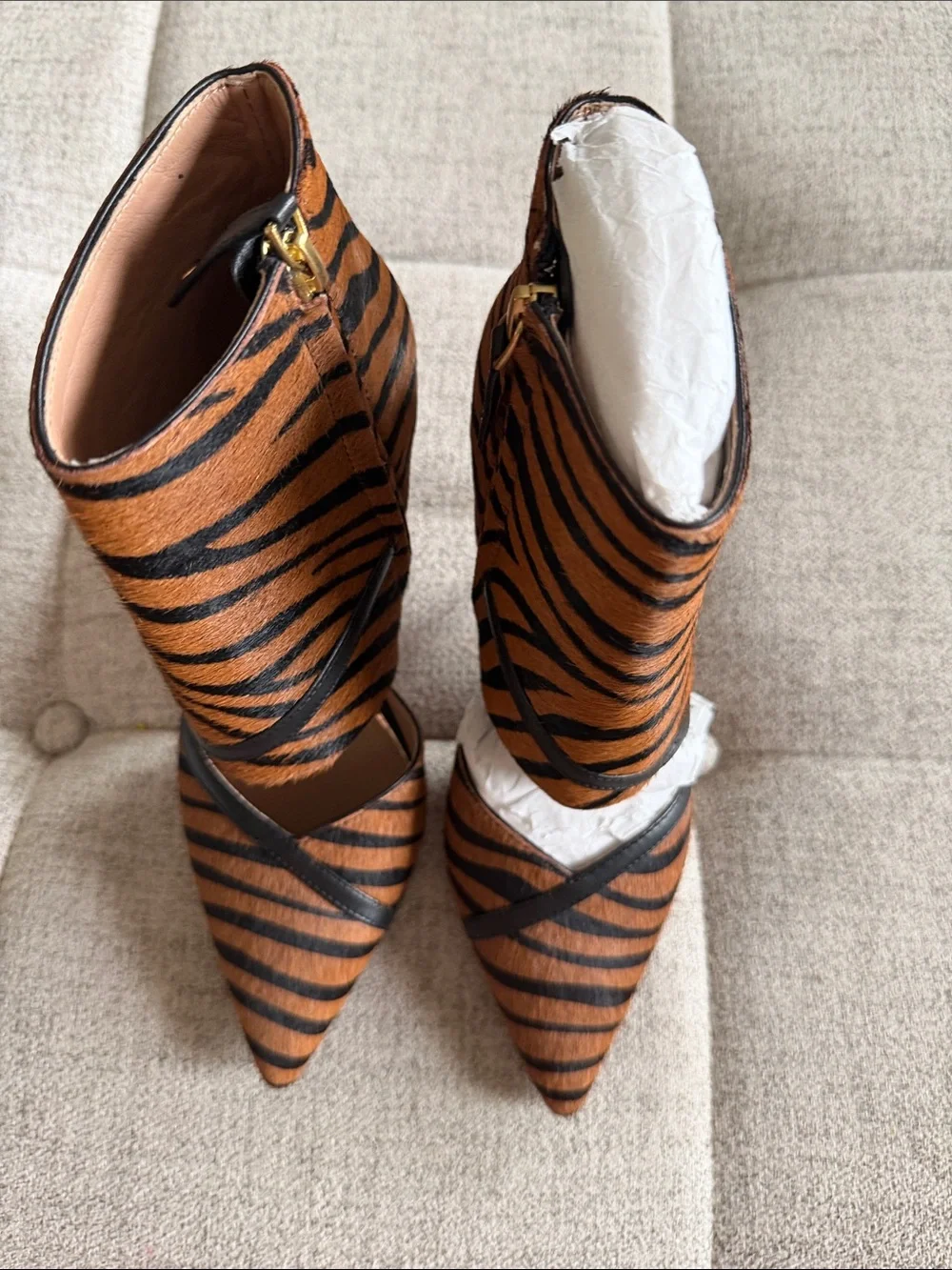 Linea Paolo Zebra Calf Hair Pointed Toe Ankle Booties NIB Size 6